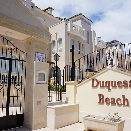 Apartment Beachfront - Urbanizacion Duquesa *